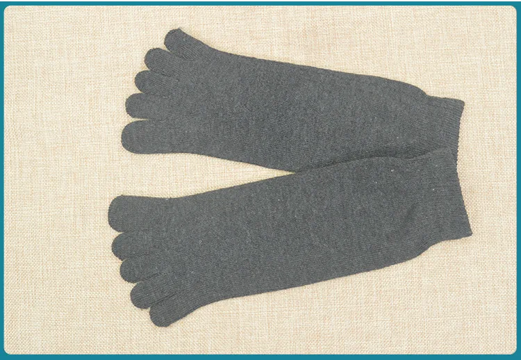 Новинка, модные мужские носки с пятью пальцами, домашние носки, свободный размер, для бега, пять пальцев, черные, белые, Осень-зима, высокое качество, носки