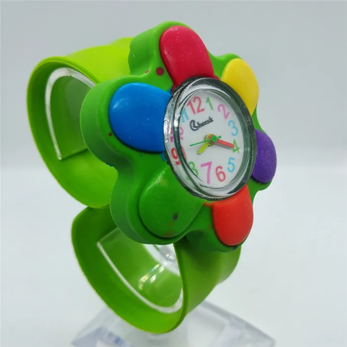 Новые модные уникальный стиль мультфильм цветок часы Детские Силиконовые Детские часы кварцевые наручные часы шлепки красивый детский подарок Лидер продаж - Цвет: Зеленый