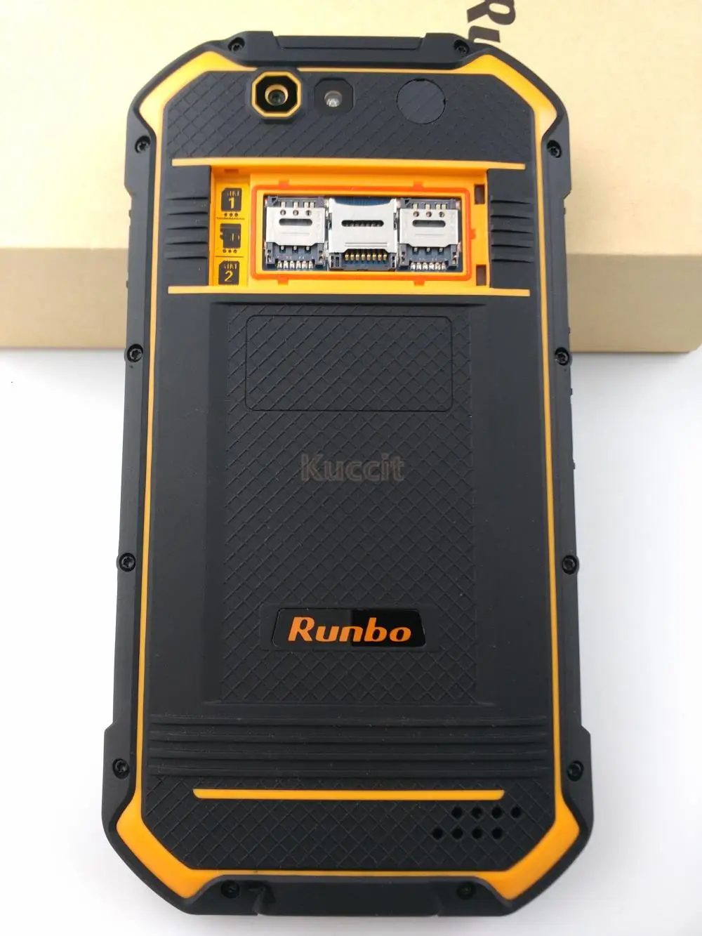 Runbo F1 Plus Ip67 прочный водонепроницаемый телефон Жесткий 6 ГБ ОЗУ Смартфон Android 7,0 Восьмиядерный 16 МП 64 Гб ПЗУ 4G LTE