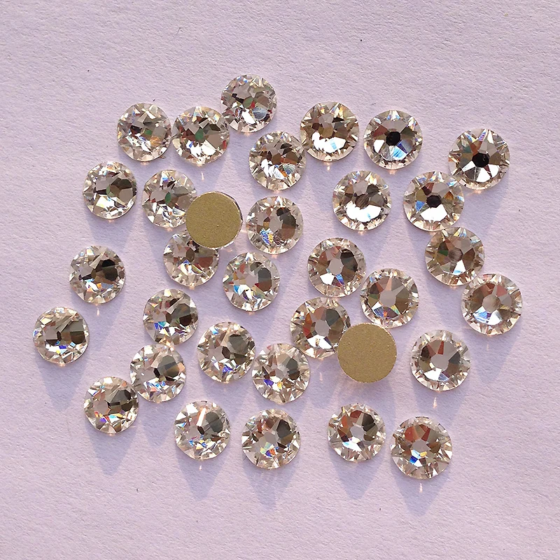 

Similar to SWA 8 big + 8 small Cut Face ss20 4.8-5.0mm Clear Crystal Nail Art Glue On Non-hotfix Rhinestones
