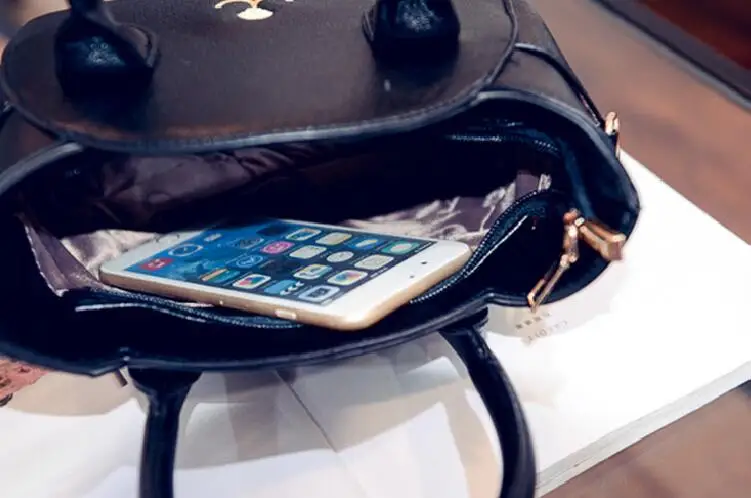 Crossbody Bag Women Handbags Leather Shoulder Bag Pu Crossbody Bag Straw Crossbody Bag Shoulder Bag Female Package Japan And South Korea Toothpick Pattern Female Package Handbag Messenger Bag Cat Wings z805
