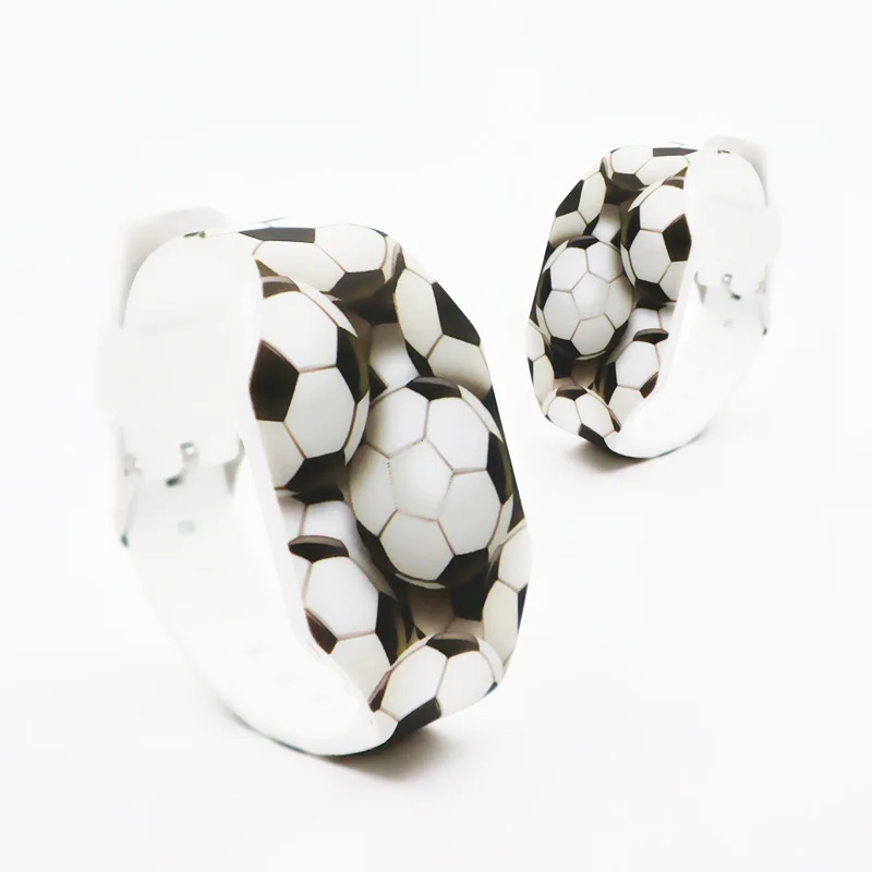 

Silicone LED Football World Cup Gifts Table Luminous Silicone Watch