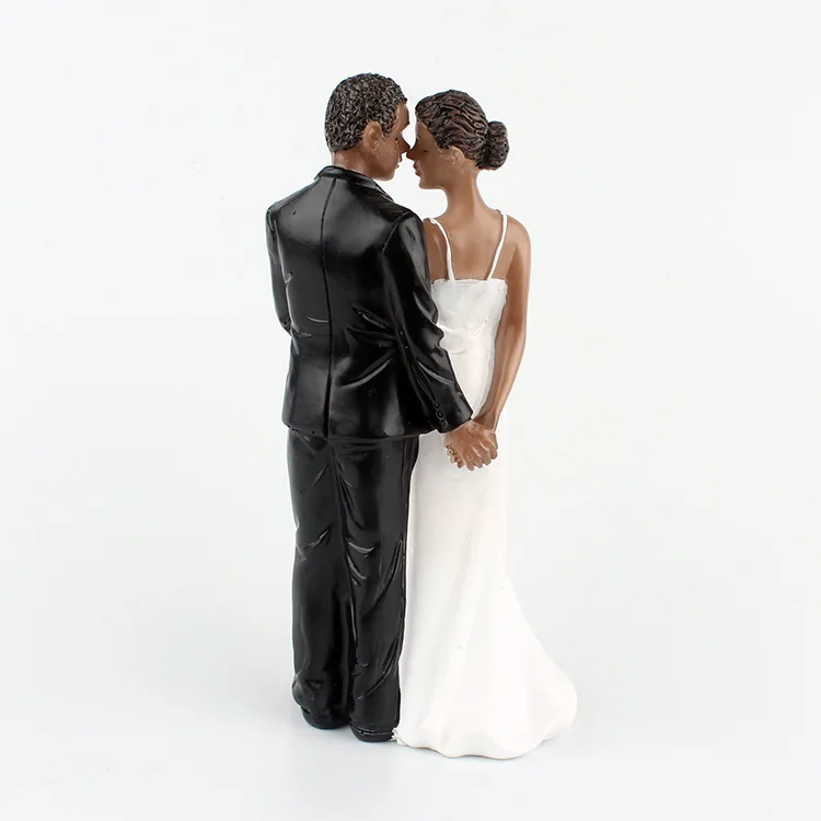 Смола черный пара свадебный торт Топпер Gateau Mariage фигурки в Африканском и американском стиле Жених торты украшения для вечерние поставки