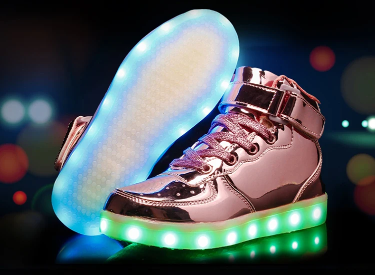 СВЕТОДИОДНЫЙ детская обувь новая зарядка через usb из сетчатого материала; с светильник для маленьких девочек возрастом Повседневное мальчики и девочки светящиеся кроссовки светящиеся туфли enfant