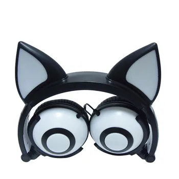 

2019 New Stylish Practical 5 Colors Cartoon Cute Headphone Glowing Child Foldable Flashing Glowing Cat Ear Headset Earphone