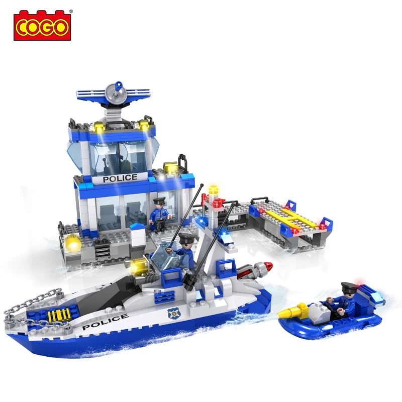 duplo police boat
