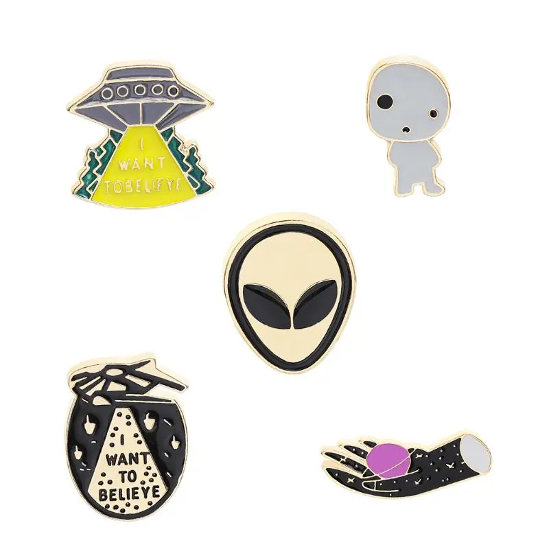 Милый мультяшный Alien UFO ручной сплав брошка легкая одежда значок эмалированное