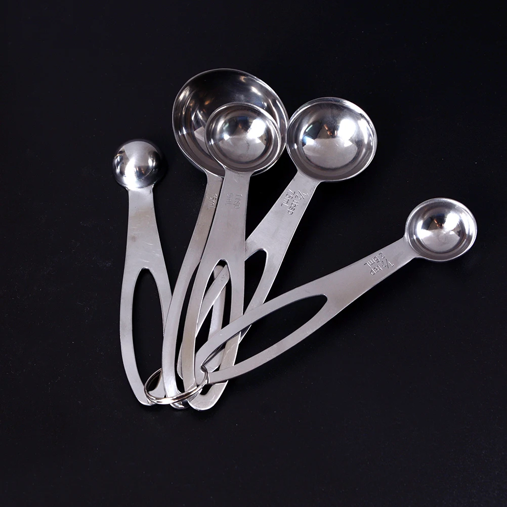 2017 Stainless steel measuring cup five pieces set measuring spoon scale measuring scoops sauce spoon toiletry kit