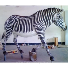 Индивидуальные сильный полимерный Стеклопластик Зебра Африканские животные скульптура комбинация для аквапарка аттракционов Vison аквапарки
