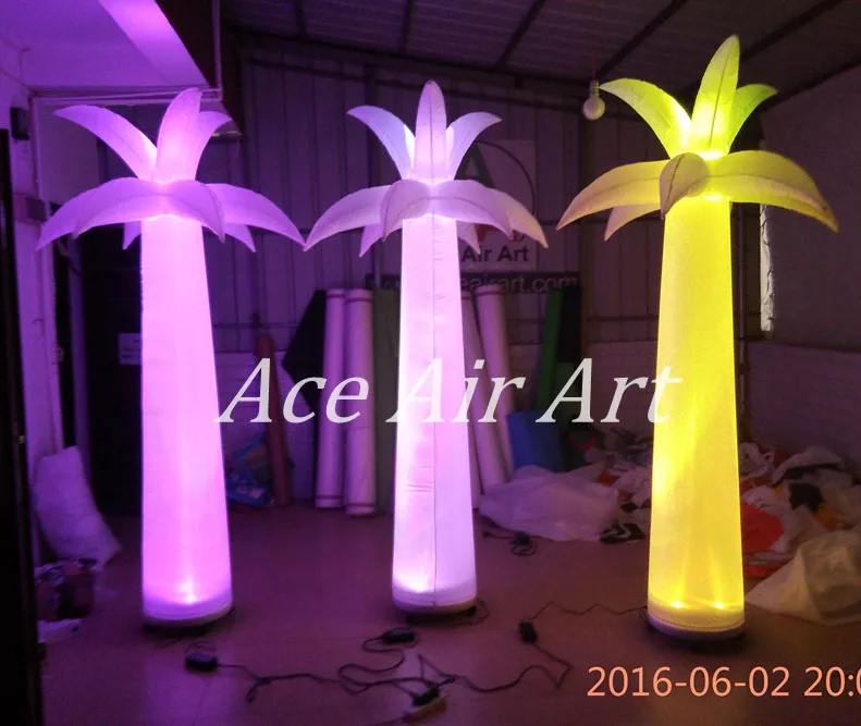 

Beautiful new decoration inflatable palm tree with LED light for promotion