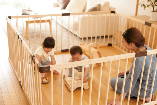 HK free shipping Brand baby playpen game Baby Game Fence Wood solid Crawl Guardrail Safe Hurdles kids guard panel