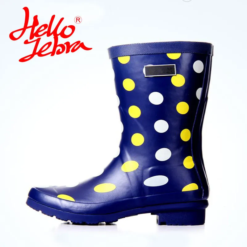 low heel waterproof boots