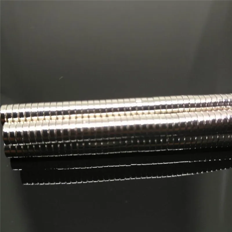 small neodymium magnets magnet04