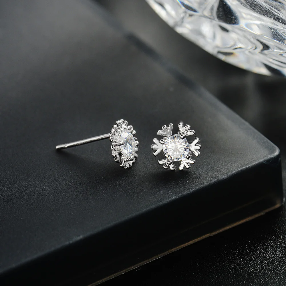 Сережки пусеты серебро гвоздики. Серебряные серьги гвоздики. Серебро гвоздики 42564. Серьги гвоздики серебро круглые. Sokolov серьги-пусеты из золочёного серебра со swarovski zirconia 89020081.