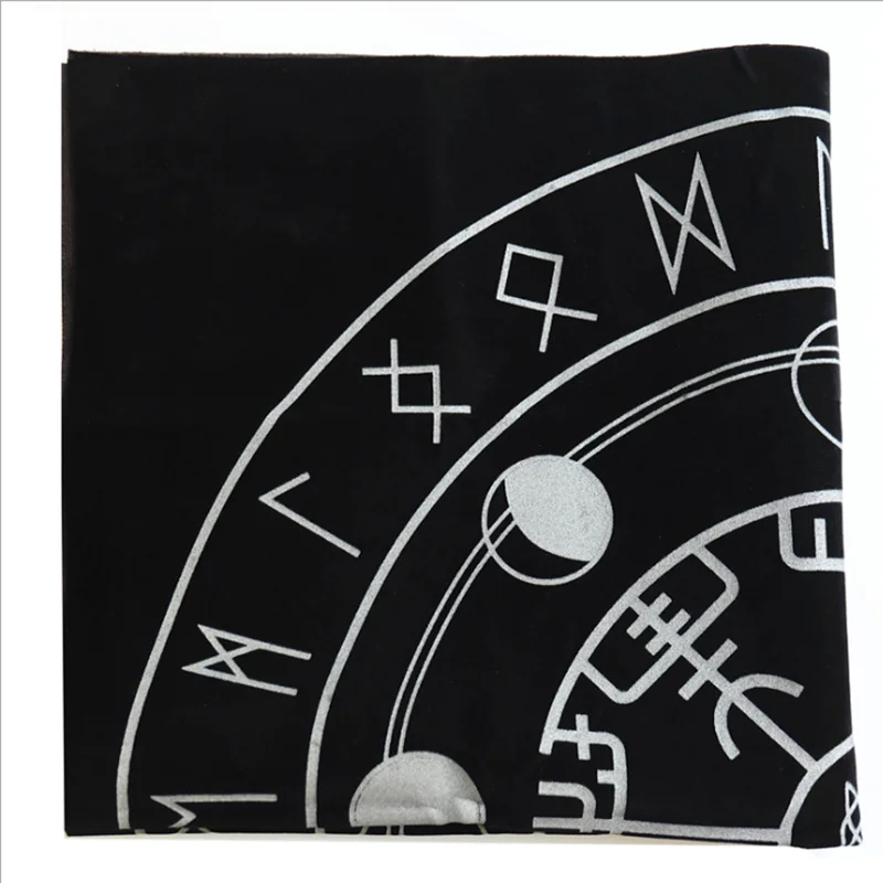 Tarot special tablecloth Black flannel tablecloth Divination tablecloth 49*49cm cross-border board game