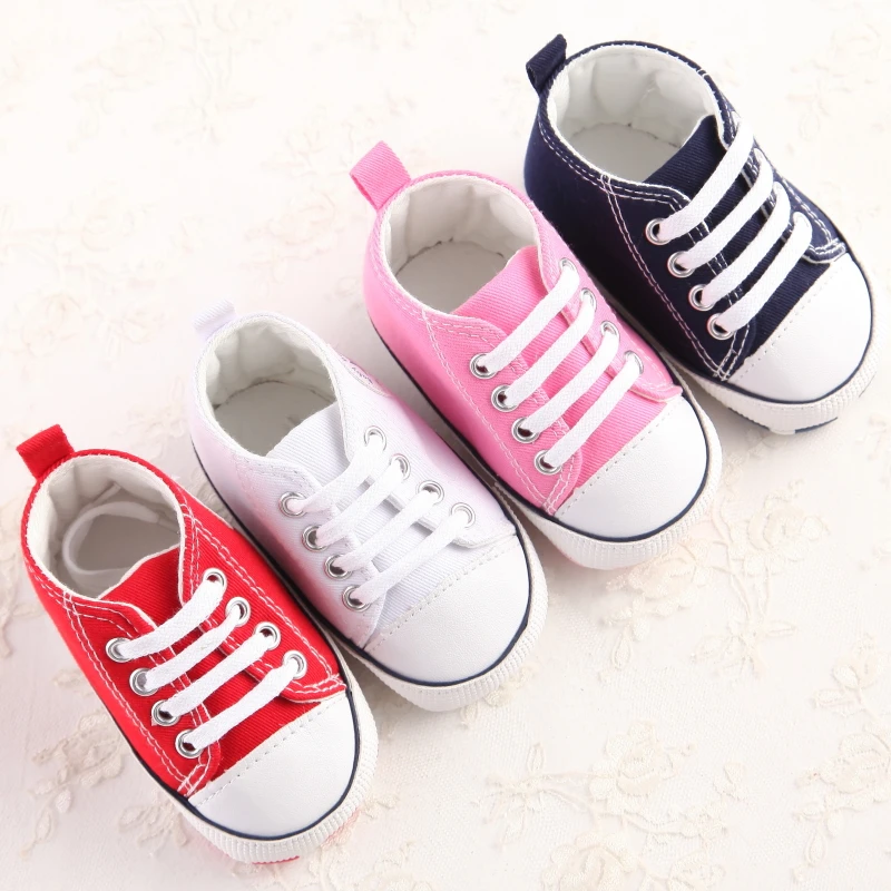 Милая обувь для маленьких девочек; нескользящая обувь для новорожденных; мягкая подошва; обувь для ползунков; повседневная обувь для малышей