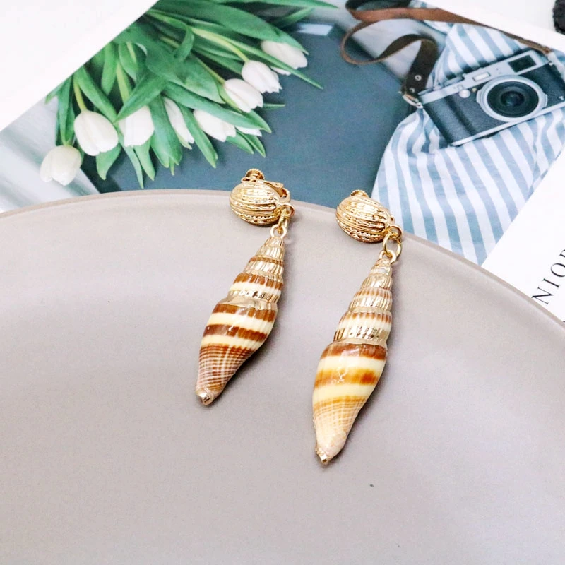 

Free Shipping Simple Popular Cute Shell Clip Earring