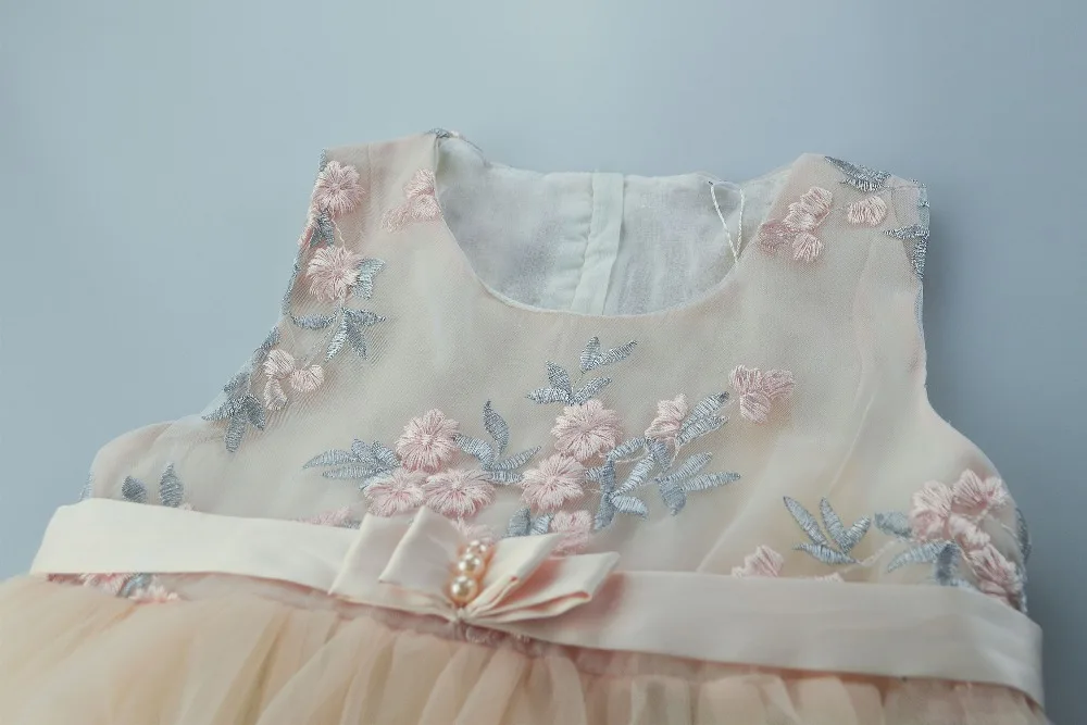 1-yes-pink-detail (1)