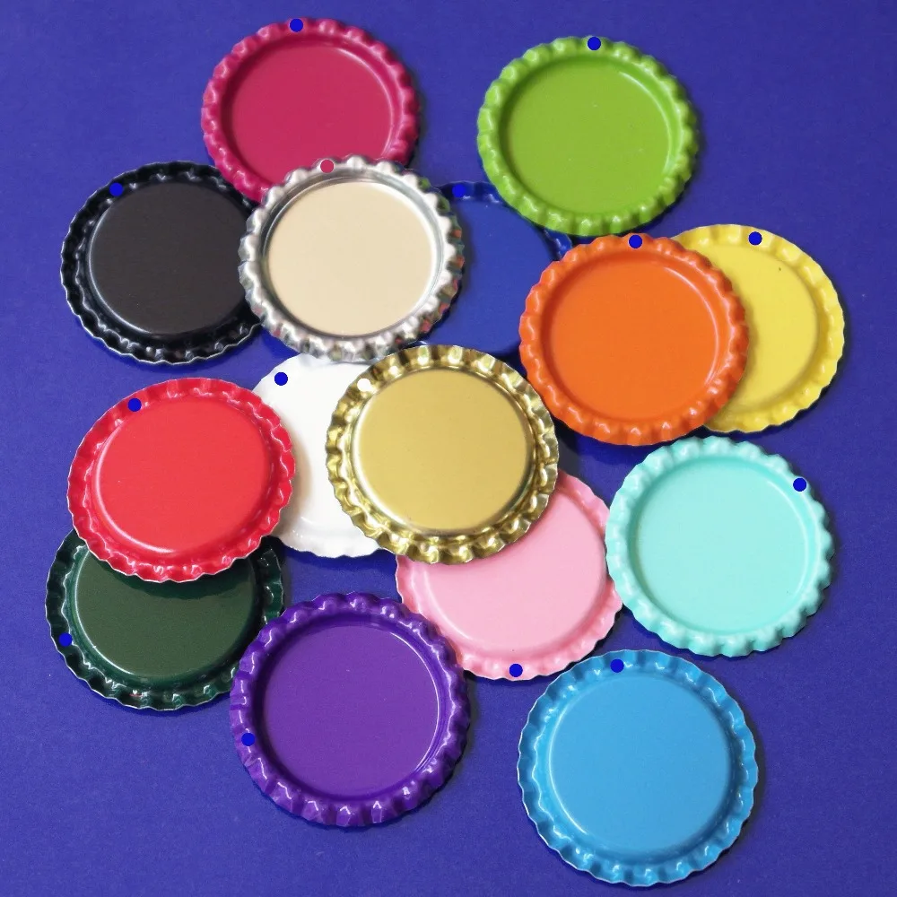 

Free Shipping 100 Pcs/Lot Both Side Colored Flattened Bottle Caps WITH HOLE Flat Bottlecaps For Crafts & Jewelry Accessories