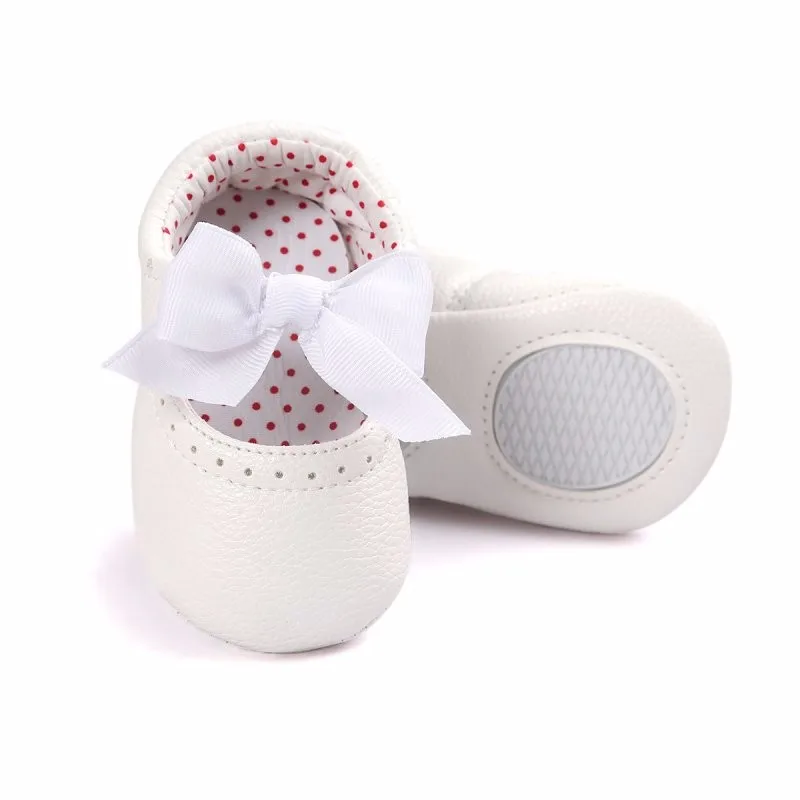 Детские мокасины для новорожденных; обувь для маленьких девочек; кроссовки с мягкой подошвой; весенние кроссовки для маленьких принцесс