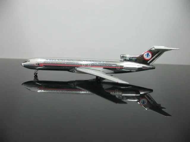

1:500 American Airlines Boeing 727-200 N6809 Aircraft Model Friends Gift Airplane Model