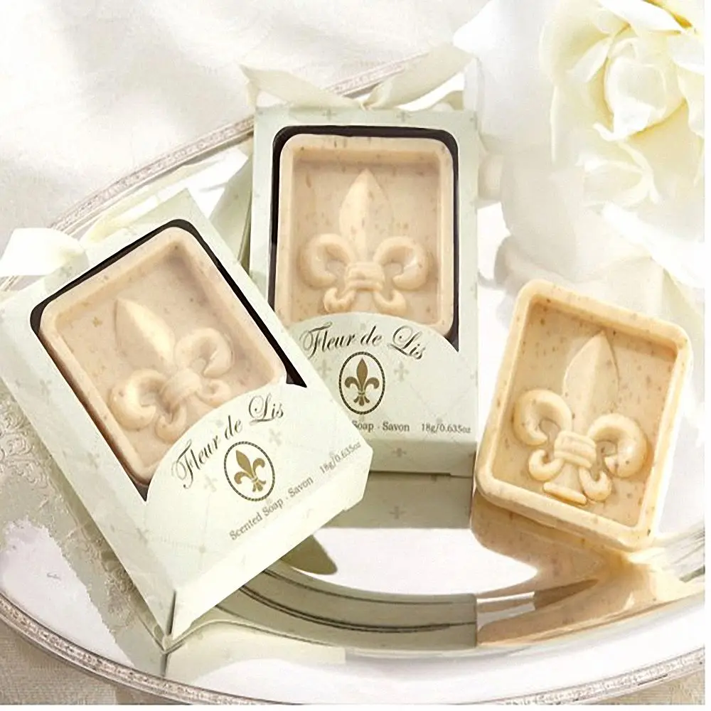 

Irises flower-de-luce Shaped Small Boxed Soap Handmade Baby Birth Shower Bath Soap Unique Souvenirs Scented Wedding Party Favors