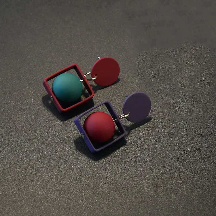 6779590397_465278685