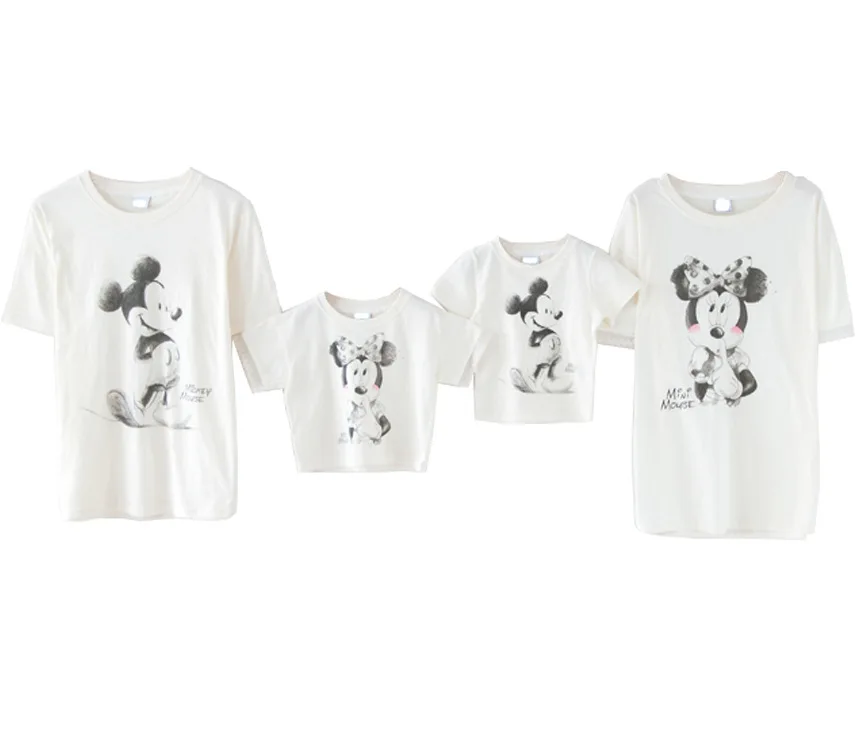 Одинаковые комплекты для семьи; футболка с мышкой; хлопковая одежда для папы и сына; одежда для мамы и дочки; одежда в полоску для семьи