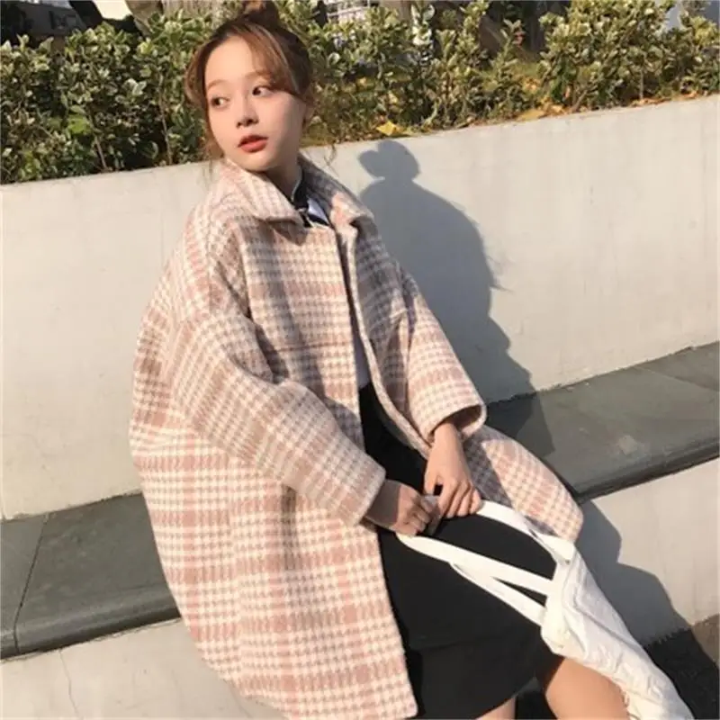 

2019 autumn and winter new ladies fashion retro plaid long thick woolen coat