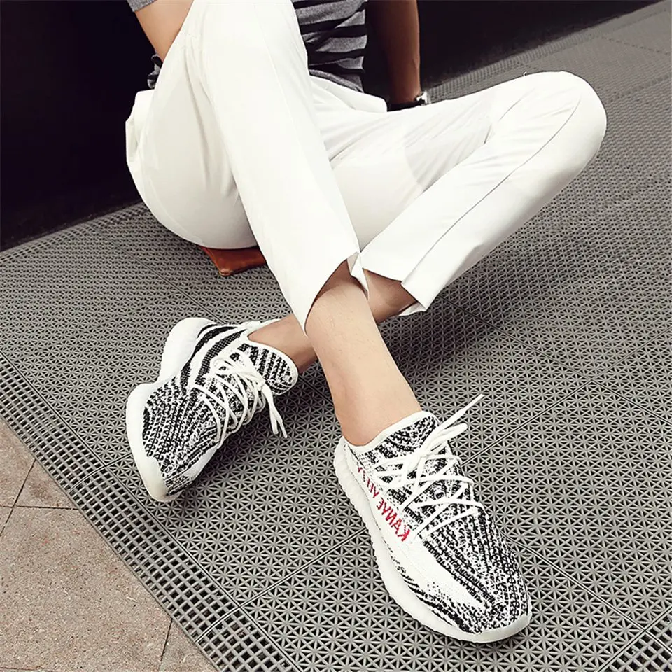 

KANYEYEEZY Men Women Running Yeezys Shoes Boy Outdoor Sport Sneakers Girl Tennis Walking 350 Trending Ultraboost Jogging Shoes