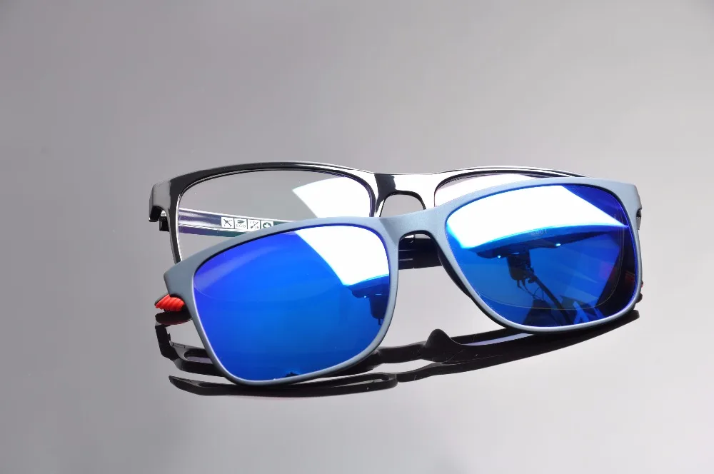 

DEDING 2016 Magnetic Polarized Clip on Sunglasses with Optical Frame Myopia Lens s Anti Blue UV Protection Sun Glasses DD1410