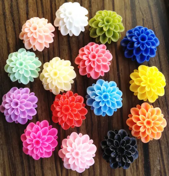 

250pcs Chrysanthemum Flowers - Mixed Colors of Beautiful Resin Rose Bobby Pin Charm 21mm display
