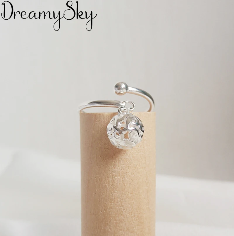 Женское кольцо-шарик серебряного цвета Bijoux вечерние кольца регулируемого