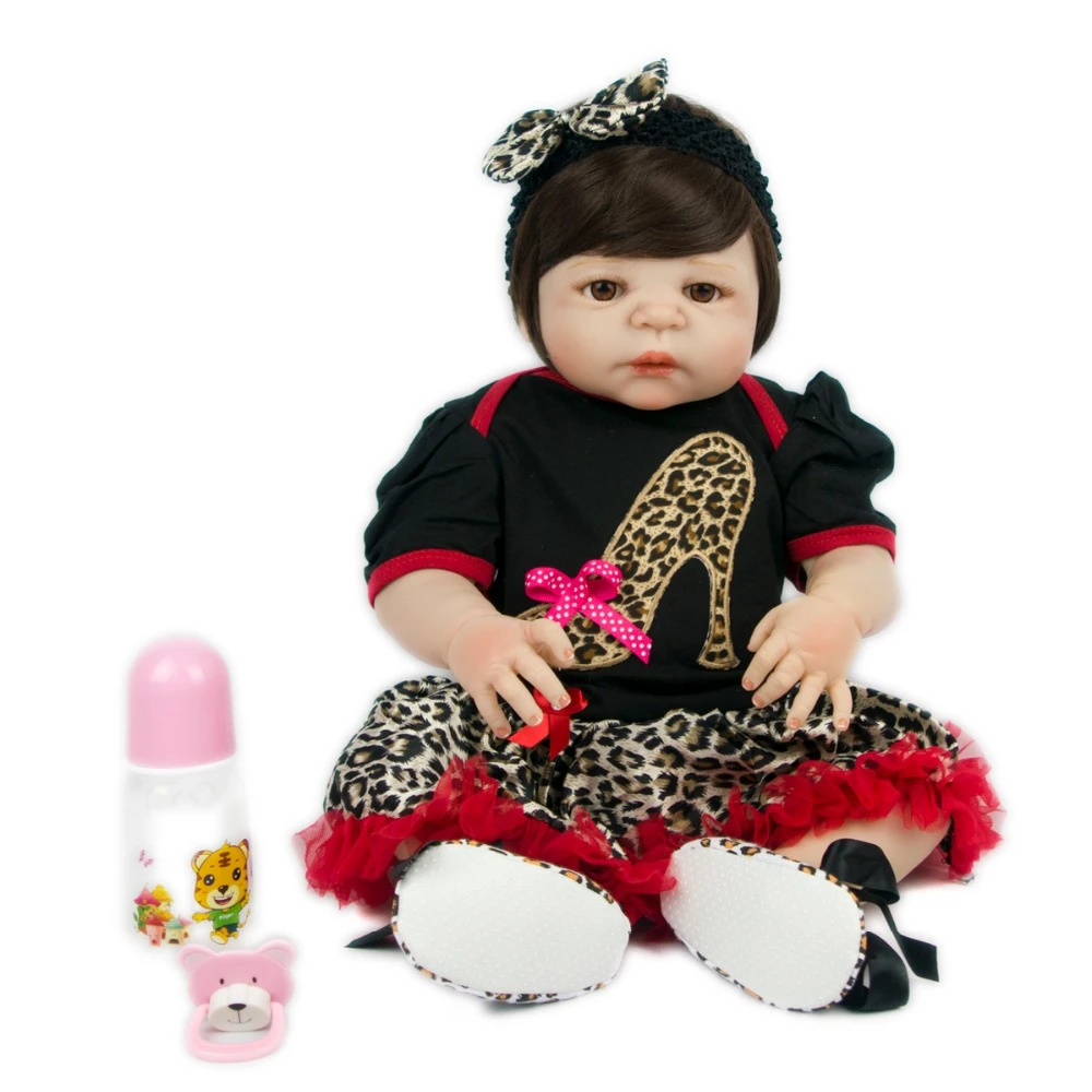 imagenes de muñecas felices