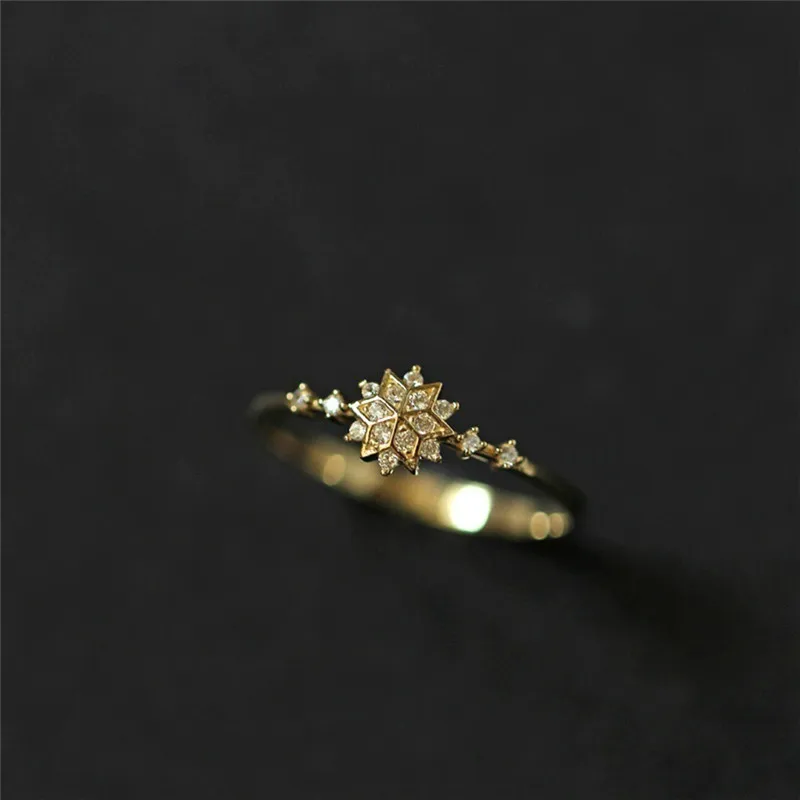 Fashion Gold / Silver Color Chic Dainty Snowflake Rings for Women Girls Engagement Wedding Party Anel Jewelry Gift