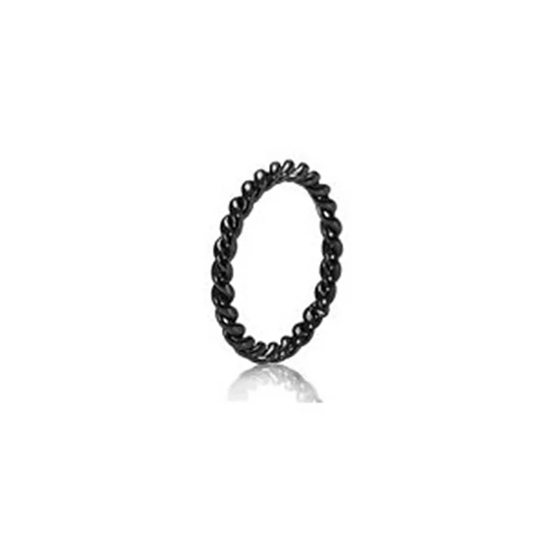 victoria-snoet-sort-ring