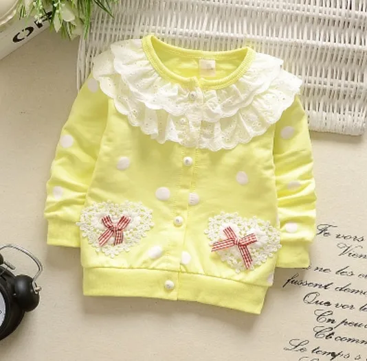 Пальто для маленьких девочек осенне-весенний кардиган, топы для детей, куртка с кружевным воротником, верхняя одежда, пальто Детская одежда Одежда для новорожденных от 0 до 2 лет - Цвет: Цвет: желтый