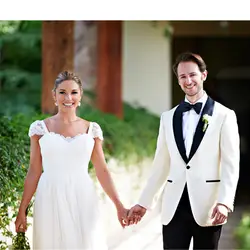Последние конструкции пальто брюки белый платок нагрудные Формальные Red Carpet пользовательские Нарядные Костюмы для свадьбы для Для мужчин