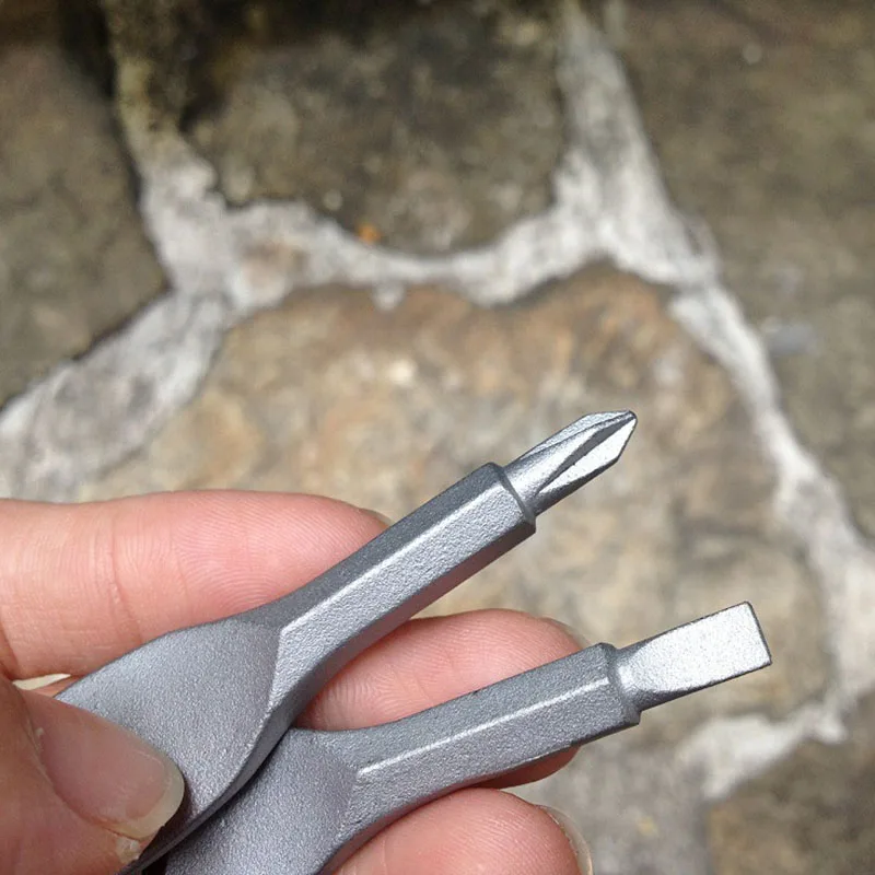 2Pcs/set Key Screwdriver EDC Outddor Camping Survival Equipment Tourism Multifunctional Portable Mini Keychain Tools 2Pcs/set Key Screwdriver EDC Outddor Camping Survival Equipment Tourism Multifunctional Portable Mini Keychain Tools