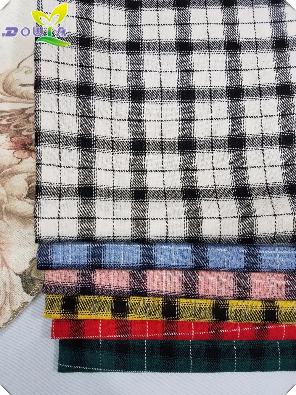 

Yarn dyed Plaid jacquard fabric and Unisex shirt tooling shoes dress fabric