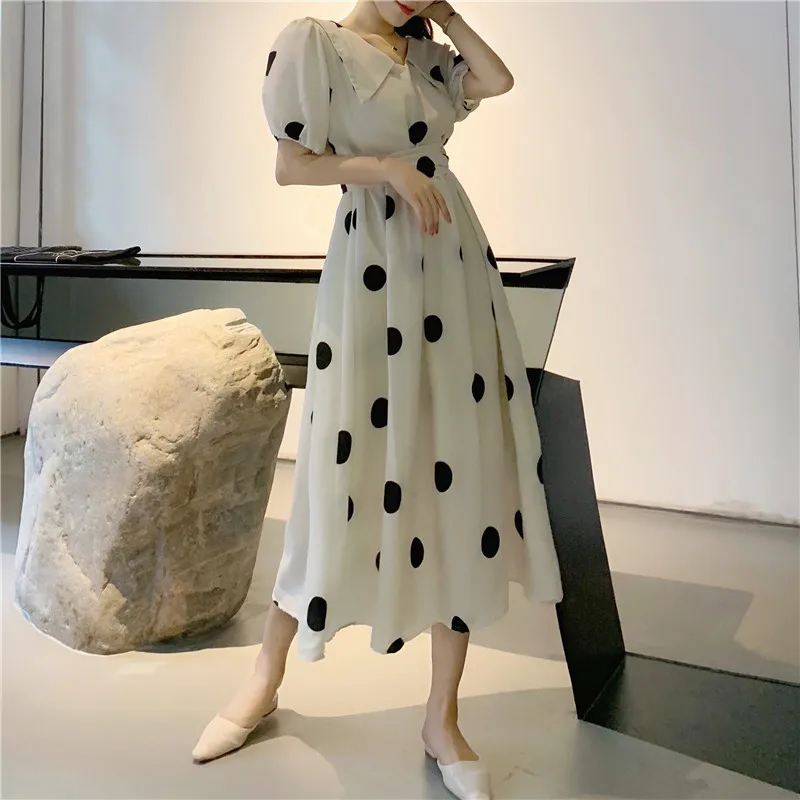 

2019 Summer Women Vintage Retro Polka Dot Slim Dress Female Peter Pan Collar Waisted Midi Dress French Puff Chic A Line Dress