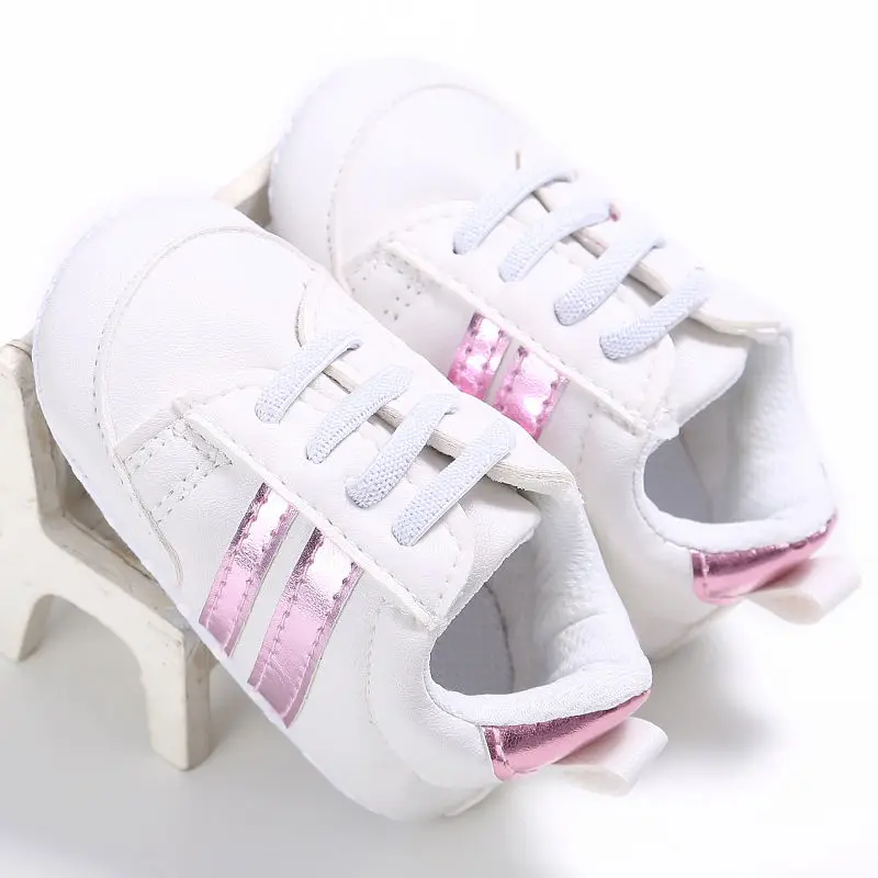 Спортивная обувь для маленьких детей; унисекс; повседневная обувь на мягкой подошве со шнуровкой; 0-18 месяцев - Цвет: Розовый