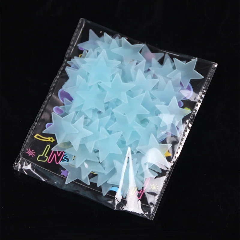 100pcs/bag 3cm Glow in the Dark Toys Luminous Star Stickers Bedroom Sofa Fluorescent Painting Toy PVC Stickers for Kids Room 100pcs/bag 3cm Glow in the Dark Toys Luminous Star Stickers Bedroom Sofa Fluorescent Painting Toy PVC Stickers for Kids Room