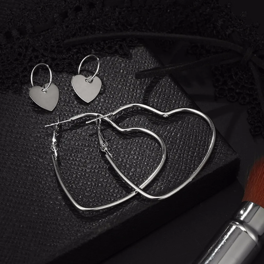 Cute Love Heart Dangle Earring 2 Pairs Women Silver Color Hollow Pendant Earring Chic Fashion Statement Jewelry boucle d'oreille