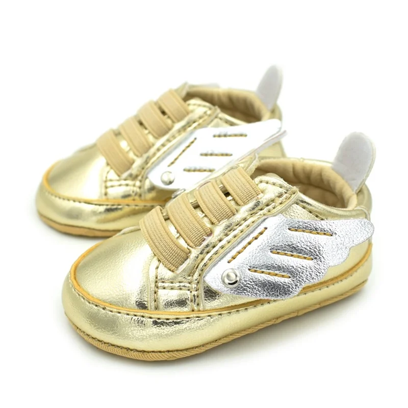 Модная обувь из искусственной кожи для новорожденных; золотые Детские кроссовки с крыльями; обувь для малышей; обувь для маленьких мальчиков и девочек; обувь для первых шагов