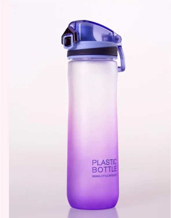 Шейкер Спортивная бутылка BPA бесплатно Велоспорт на открытом воздухе путешествия Кемпинг Бутылка воды бутылки герметичный шейкер скраб переносная космическая бутылка - Цвет: Фиолетовый