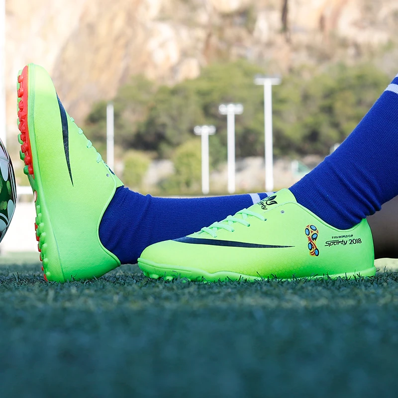 

New Arrival Men Kids Soccer Shoes Superfly Cr7 TF Football Boots Children School Training Messi Sneakers For Boys Size33-37