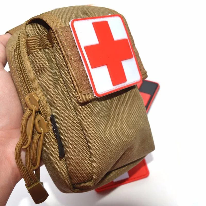 

3D PVC Rubber Red Cross Patch Medic Paramedic Tactical Army Morale Badge Military Army Armband Clothing Cap Bag patch