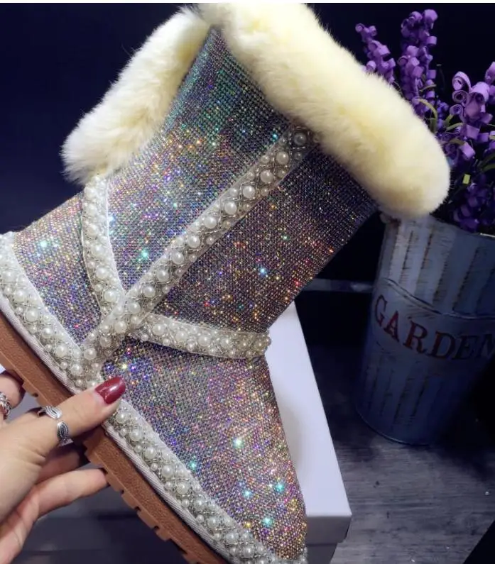 

Winter new sheep fur one snow boots female crystal full diamond rhinestone thick bottom flat warm warm boots