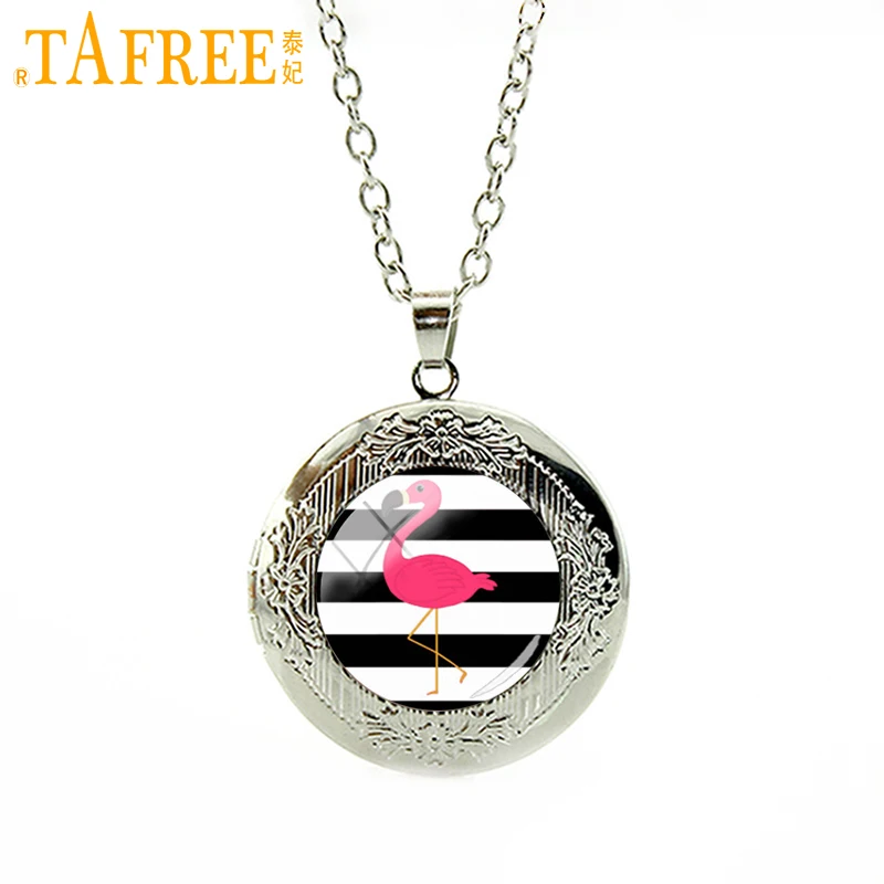 

TAFREE Flamingo Necklace pink bird on a black and white background locket round dome glass fashion Silver Plated jewelry H511